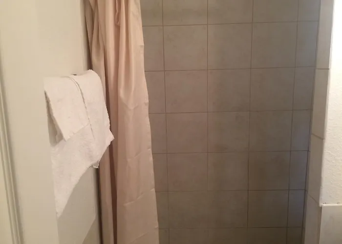 Hotel Motor 2*